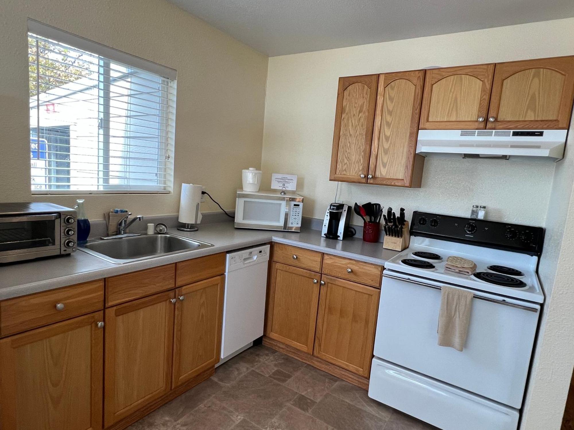 Clear Lake Cottages & Marina Clearlake Quarto foto